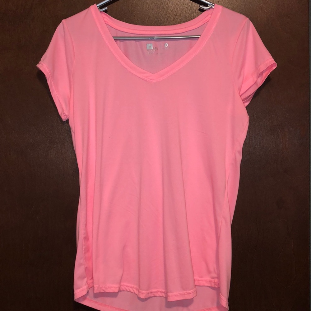 Pink athletic top!